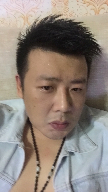 沐浴阳光的第一张照片--重庆残疾人相亲网