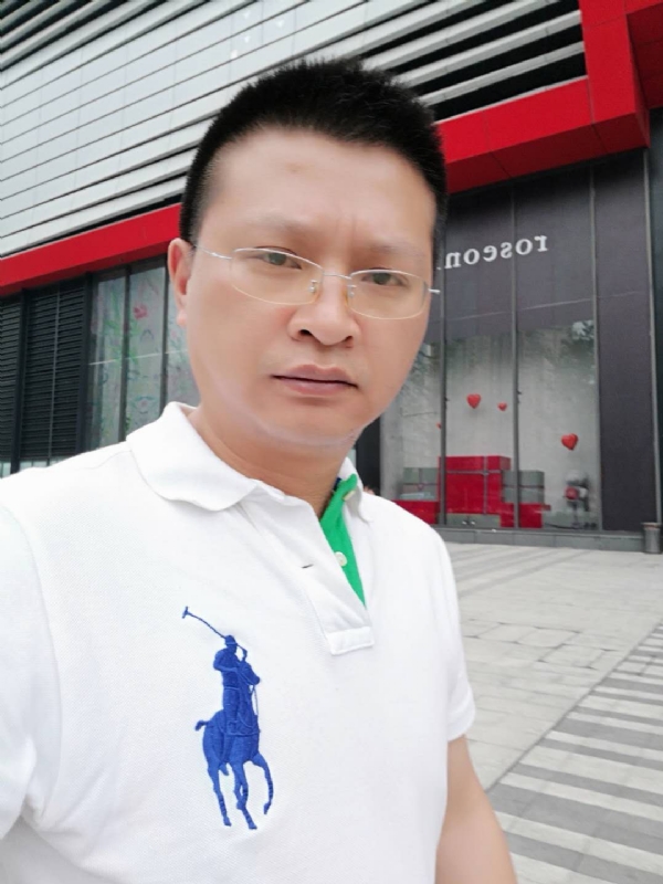 硬汉的第一张照片--重庆残疾人相亲网