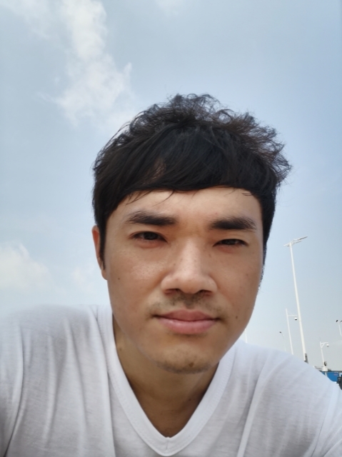 老实人的第一张照片--重庆残疾人相亲网