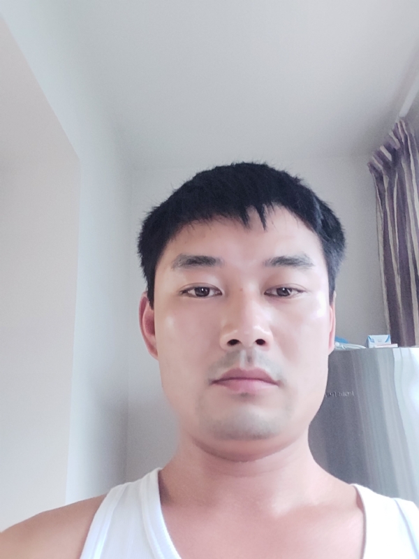 MM的第一张照片--重庆残疾人相亲网