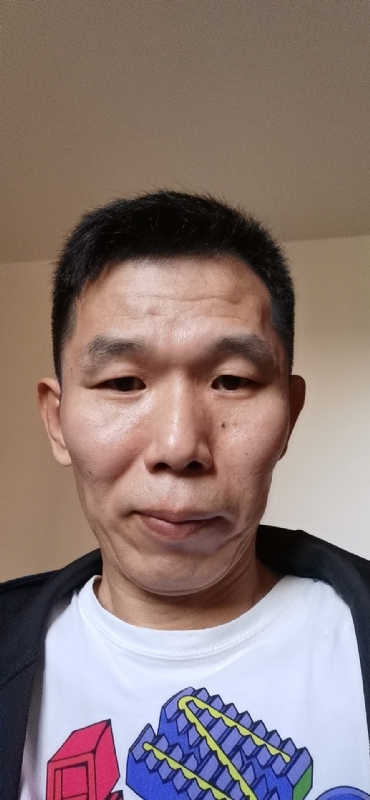 晃晃悠悠的第一张照片--重庆残疾人相亲网