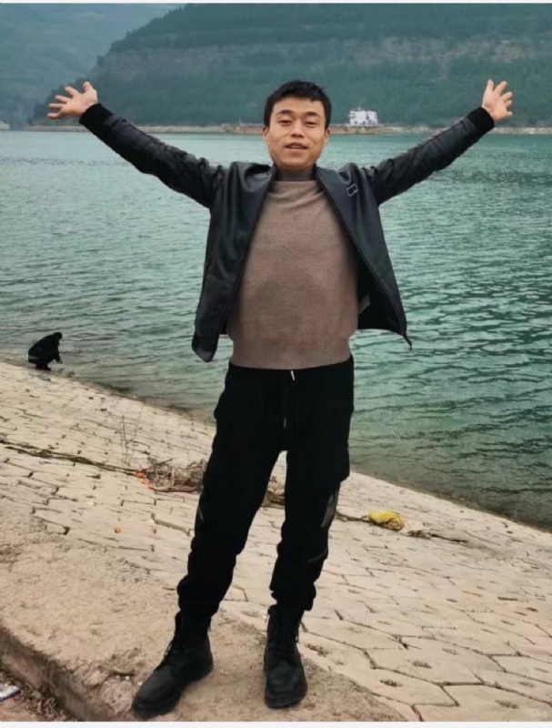 寂寞的风的第二张照片--重庆残疾人相亲网