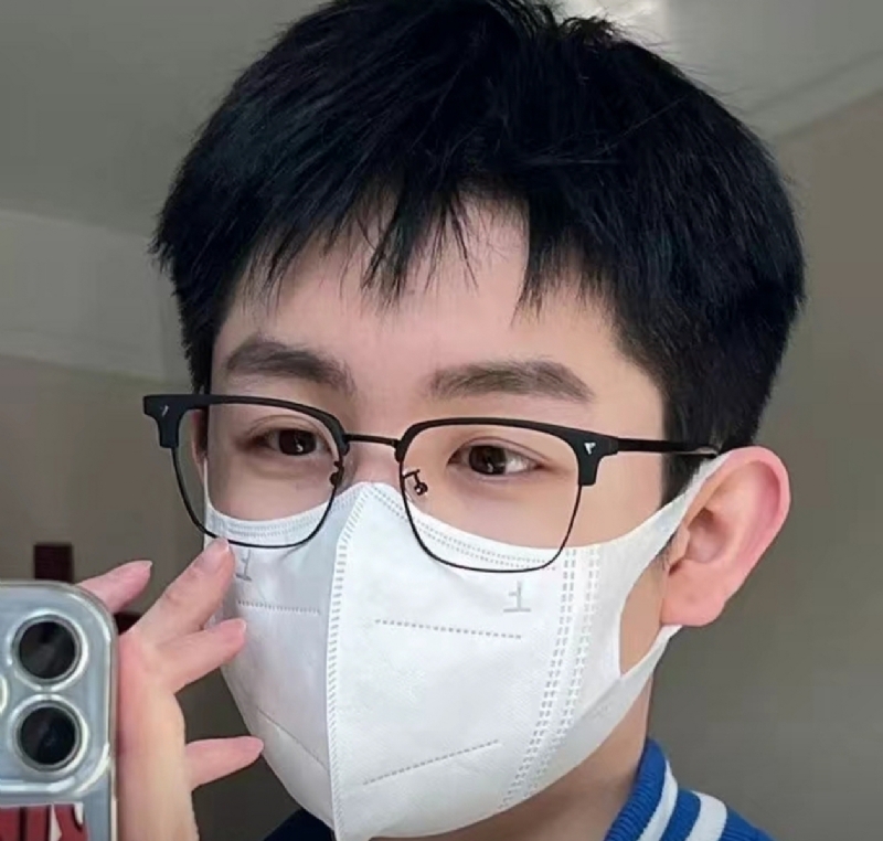 甜甜男孩的第一张照片--重庆残疾人相亲网